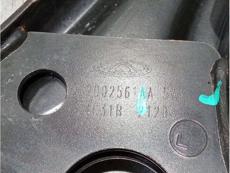 Recambio de brazo suspension inferior delantero izquierdo para omoda omoda5 referencia OEM IAM 202002561AA  
