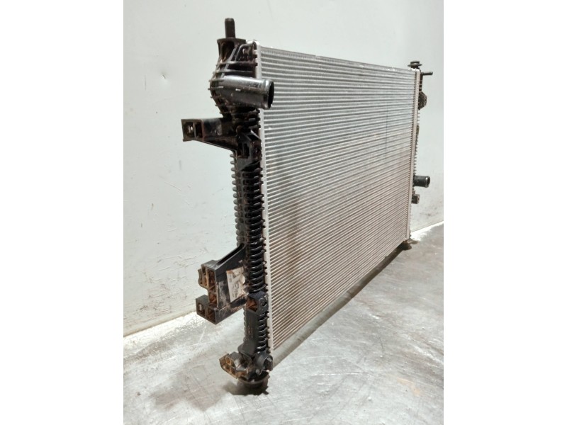 Recambio de radiador agua para omoda omoda5 referencia OEM IAM 302000021AA  