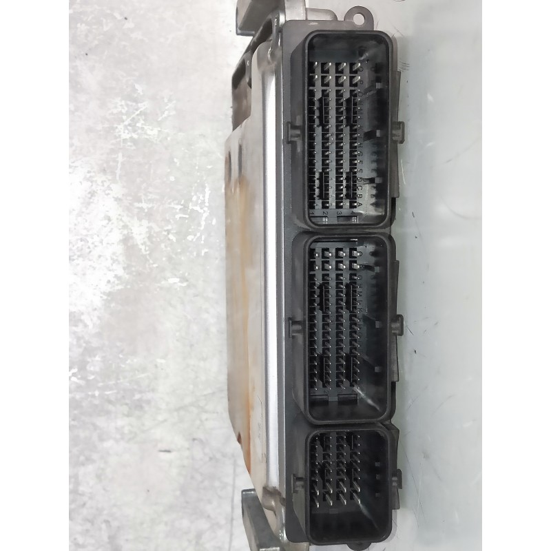 Recambio de centralita motor uce para renault kangoo referencia OEM IAM 0281030899 237104376R 237104627R