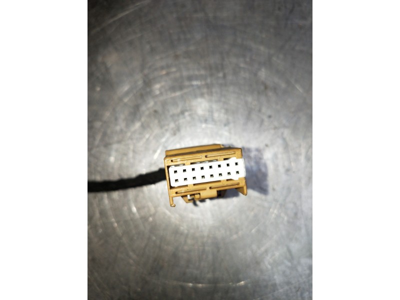 Recambio de retrovisor derecho para audi a2 (8z) referencia OEM IAM 12323010 12323390 ELECTRICO