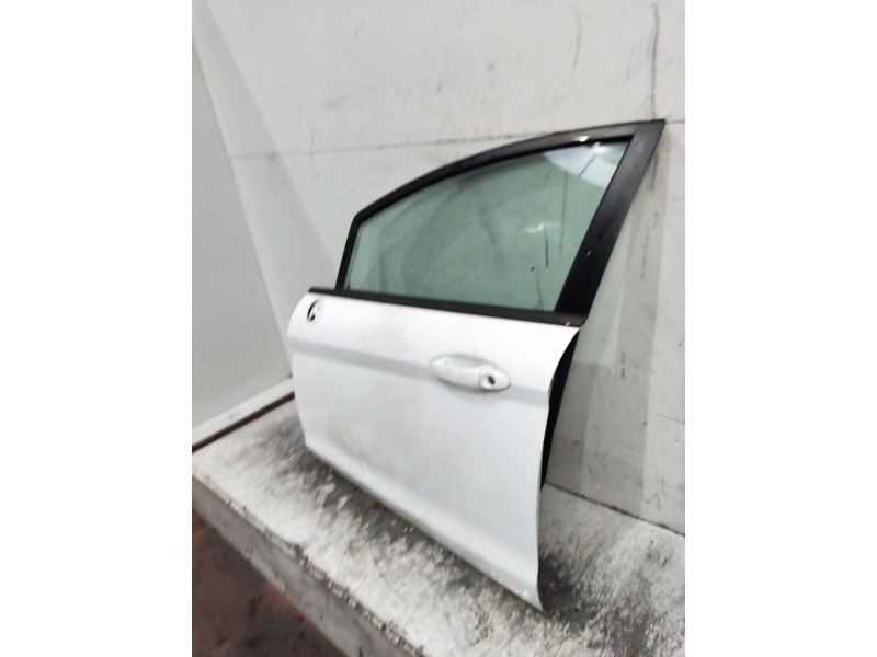 Recambio de puerta delantera izquierda para ford fiesta (cb1) referencia OEM IAM   