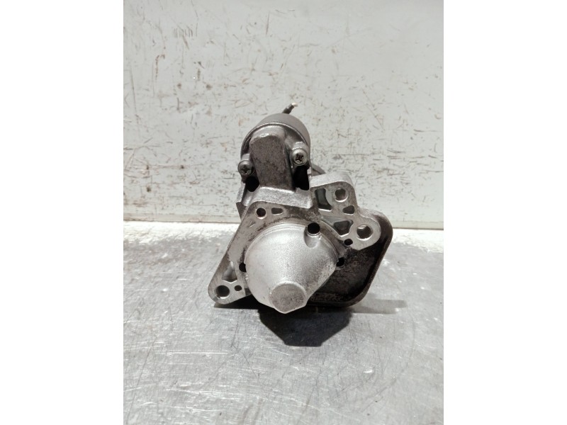 Recambio de motor arranque para renault clio iii referencia OEM IAM 8200584675 M000T87881 