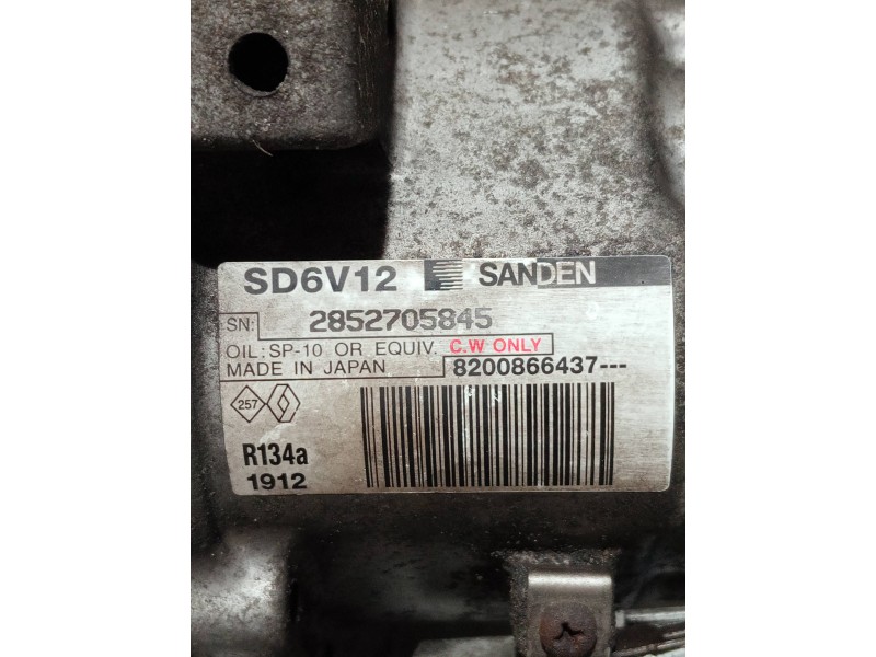 Recambio de compresor aire acondicionado para renault clio iii referencia OEM IAM 8200866437  