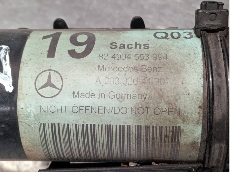 Recambio de amortiguador delantero derecho para mercedes clase c (w203) berlina referencia OEM IAM A2033204130 824904553994 