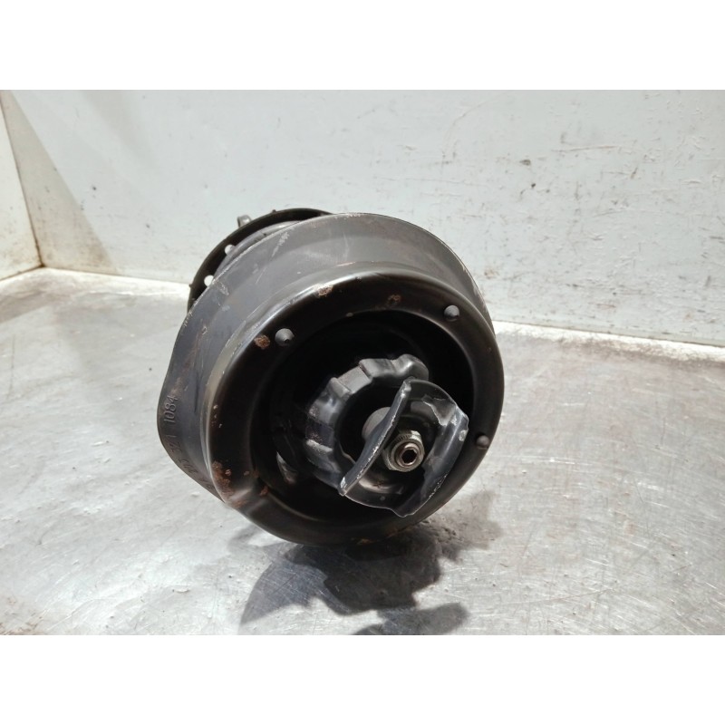 Recambio de amortiguador delantero izquierdo para mercedes clase c (w203) berlina referencia OEM IAM A2033204130 824904553994 