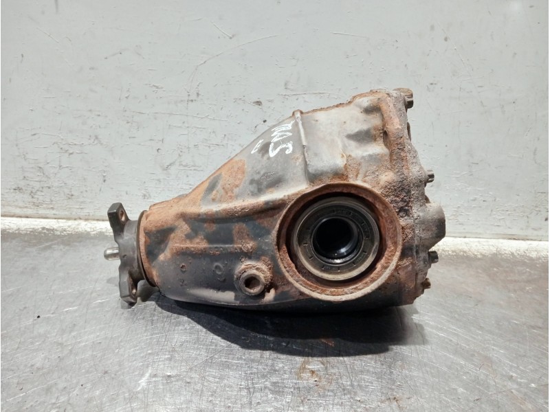 Recambio de diferencial trasero para mercedes clase c (w203) berlina referencia OEM IAM A2103510805 A2103513308G 