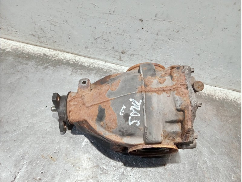 Recambio de diferencial trasero para mercedes clase c (w203) berlina referencia OEM IAM A2103510805 A2103513308G 