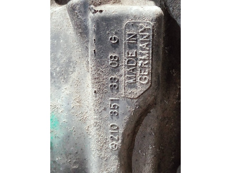 Recambio de diferencial trasero para mercedes clase c (w203) berlina referencia OEM IAM A2103510805 A2103513308G 