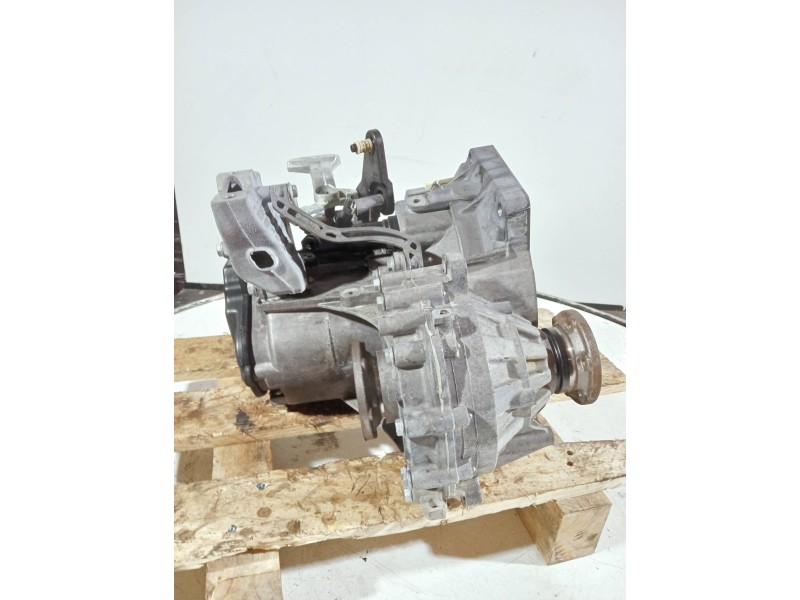 Recambio de caja cambios para volkswagen golf vi (5k1) referencia OEM IAM LUB 26070370650 5V