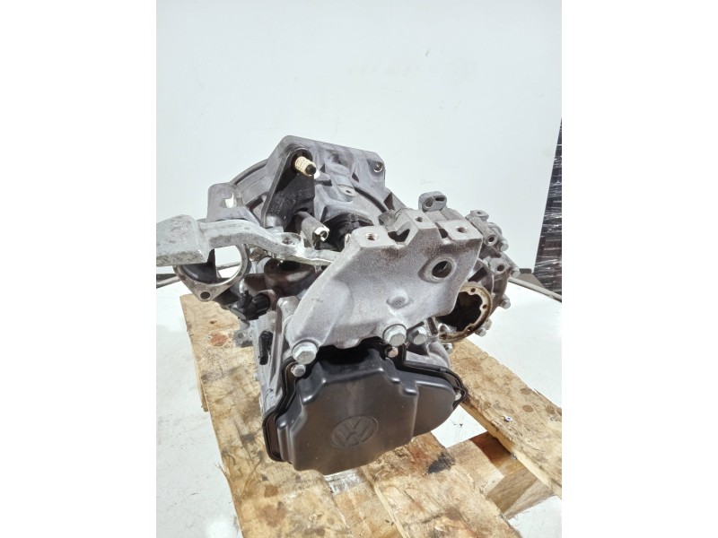 Recambio de caja cambios para volkswagen golf vi (5k1) referencia OEM IAM LUB 26070370650 5V