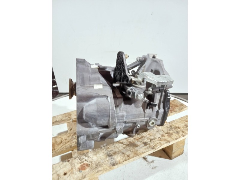 Recambio de caja cambios para volkswagen golf vi (5k1) referencia OEM IAM LUB 26070370650 5V