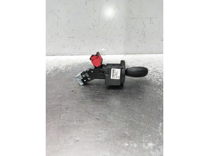 Recambio de conmutador de arranque para dacia sandero podium referencia OEM IAM 487009602R 36708800 