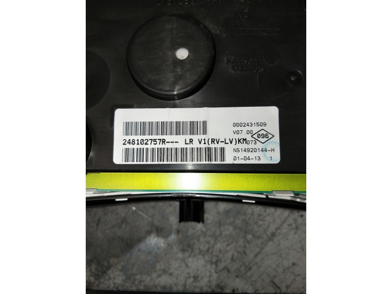Recambio de cuadro instrumentos para dacia sandero podium referencia OEM IAM 248102757R  