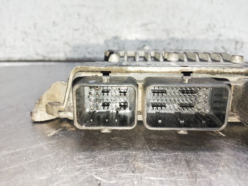 Recambio de centralita motor uce para citroen xsara berlina referencia OEM IAM 5WS401061T SW9656109980 