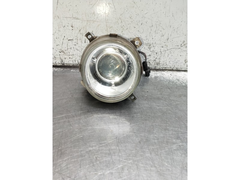 Recambio de faro antiniebla izquierdo para hyundai terracan (hp) 2.9 crdi full referencia OEM IAM 92201H1050  