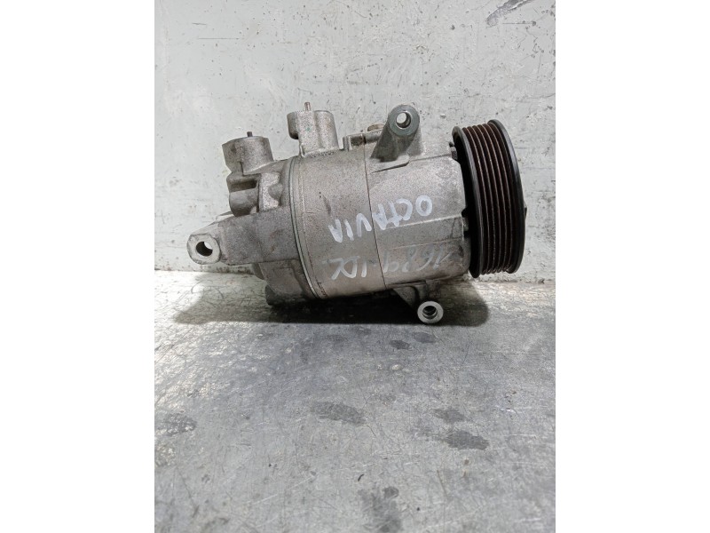 Recambio de compresor aire acondicionado para skoda octavia lim. (5e3) ambition referencia OEM IAM 5Q0820803D 01141482 