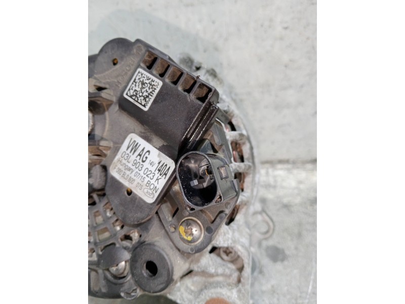 Recambio de alternador para skoda octavia lim. (5e3) ambition referencia OEM IAM 03L903023K F000BL0800 