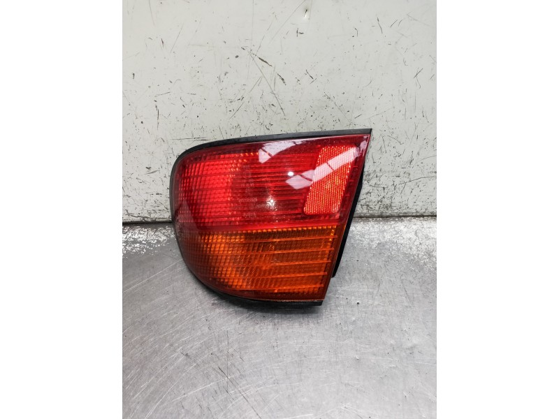 Recambio de piloto trasero izquierdo para nissan primera berlina (p11) referencia OEM IAM   