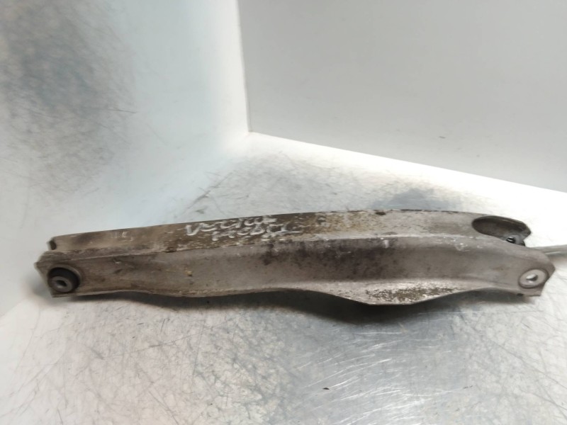 Recambio de brazo suspension inferior trasero derecho para opel vectra c berlina 1.9 cdti cat (z 19 dtl) referencia OEM IAM   