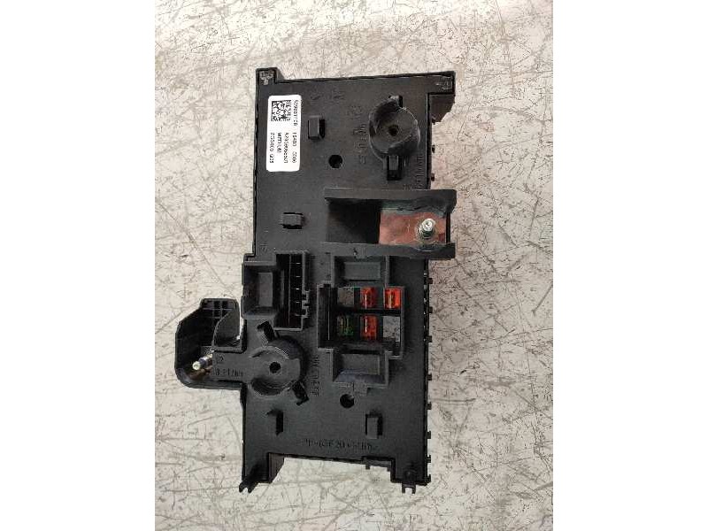 Recambio de caja reles / fusibles para mercedes clase glc (w253) glc 220 d 4matic referencia OEM IAM A2059068501 529881F08 