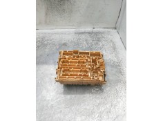 Recambio de caja reles / fusibles para toyota celica (t23) referencia OEM IAM    2