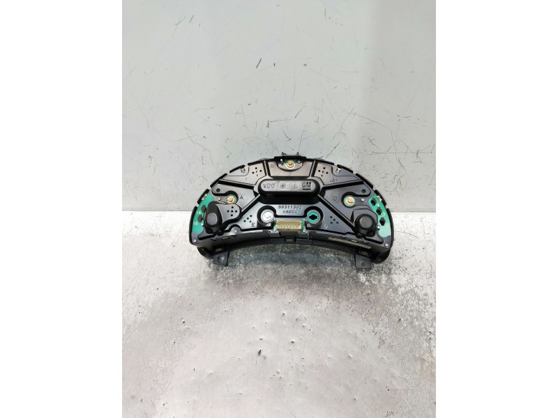Recambio de cuadro instrumentos para opel corsa c referencia OEM IAM 09166814FL 110008988009 