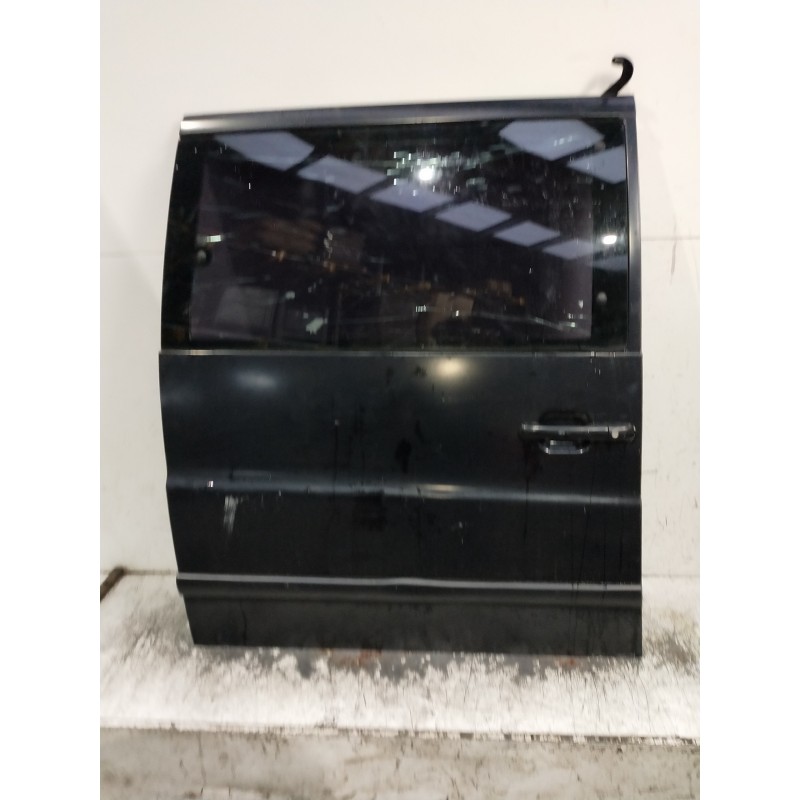 Recambio de puerta lateral corredera derecha para mercedes vito (w638) combi referencia OEM IAM  ACRISTALADA 5P