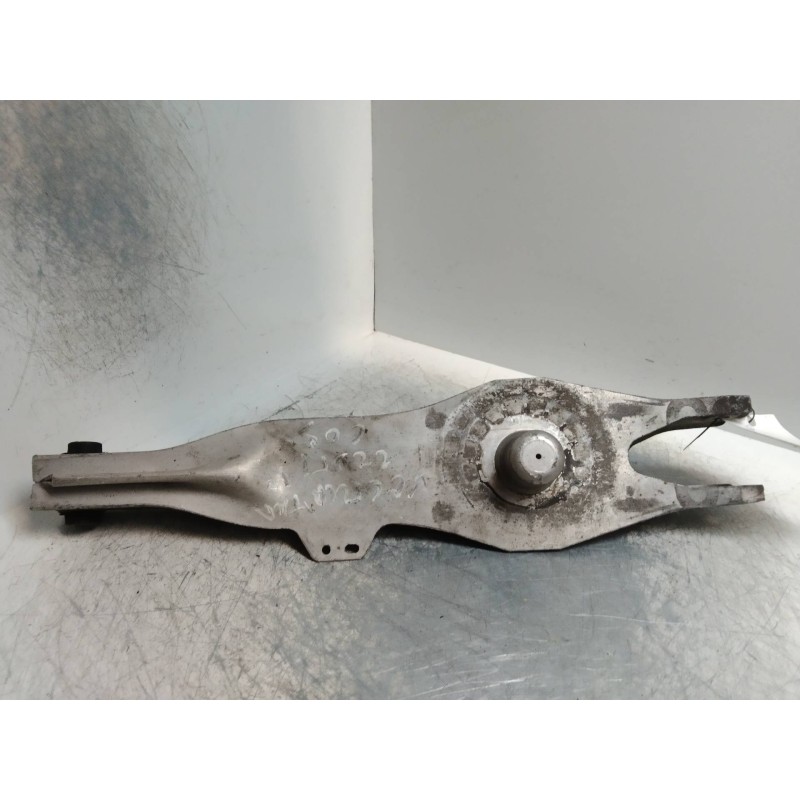 Recambio de brazo suspension inferior trasero izquierdo para opel vectra c berlina comfort referencia OEM IAM   