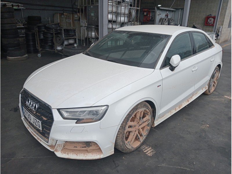 audi a3 sedán (8vm) del año 2017