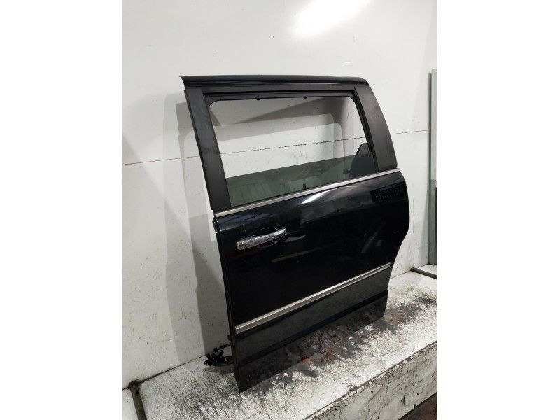 Recambio de puerta lateral corredera izquierda para chrysler voyager (rg) 2.8 crd cat referencia OEM IAM   5P