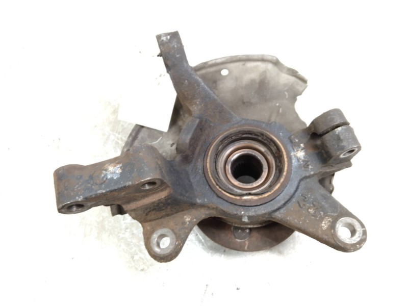 Recambio de mangueta delantera derecha para kia sephia ll 1.6 cat referencia OEM IAM   