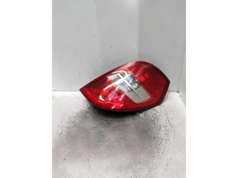 Recambio de piloto trasero derecho para mercedes clase a (w169) referencia OEM IAM  A1696202864 