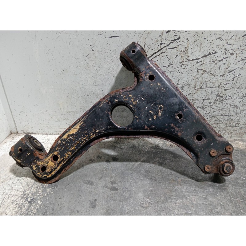 Recambio de brazo suspension inferior delantero izquierdo para opel vectra b berlina referencia OEM IAM   