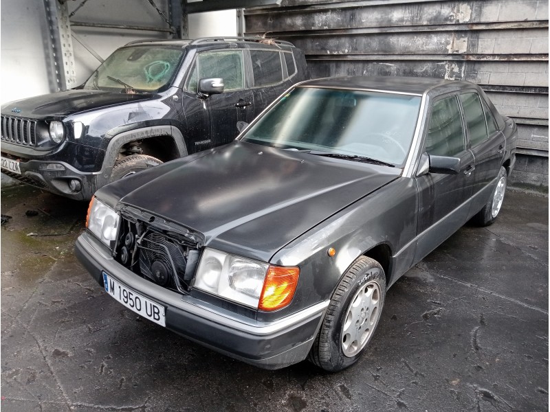 mercedes clase e (w124) berlina del año 1996
