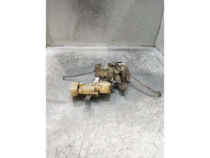 Recambio de motor cierre centralizado delantero derecho para toyota celica (t23) referencia OEM IAM 050725  