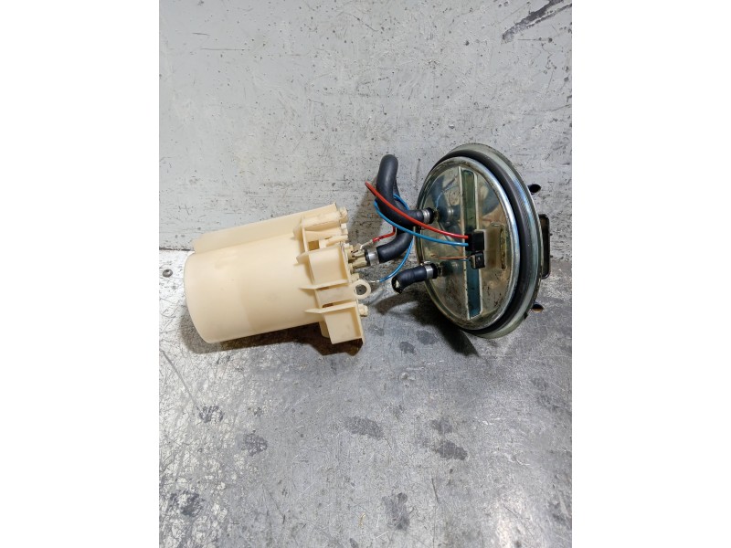 Recambio de bomba combustible para opel vectra b berlina referencia OEM IAM 90467291  