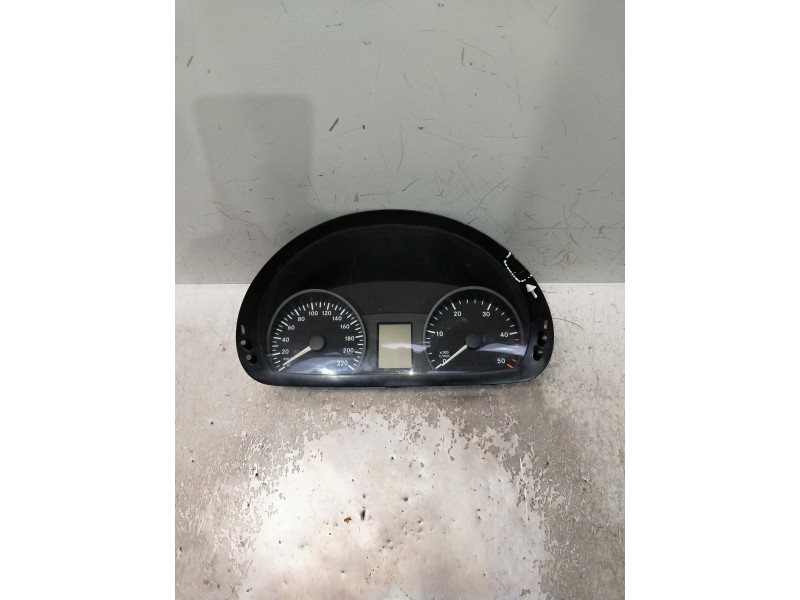 Recambio de cuadro instrumentos para mercedes vito caja cerrada 6.03 referencia OEM IAM A6394464321 102681055 OJO VER FOTOS