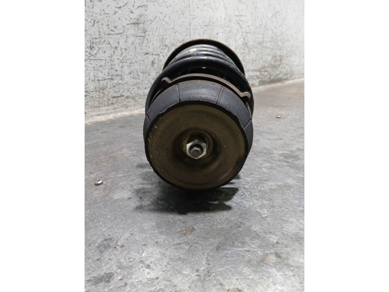 Recambio de amortiguador delantero izquierdo para opel vectra b berlina referencia OEM IAM 90495386 22118361 