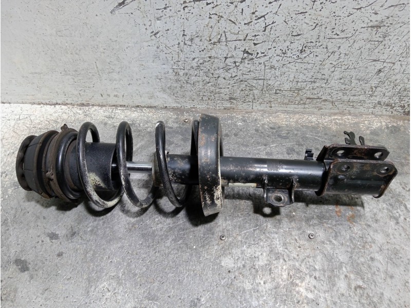 Recambio de amortiguador delantero derecho para opel vectra b berlina referencia OEM IAM 90495387 22118362 