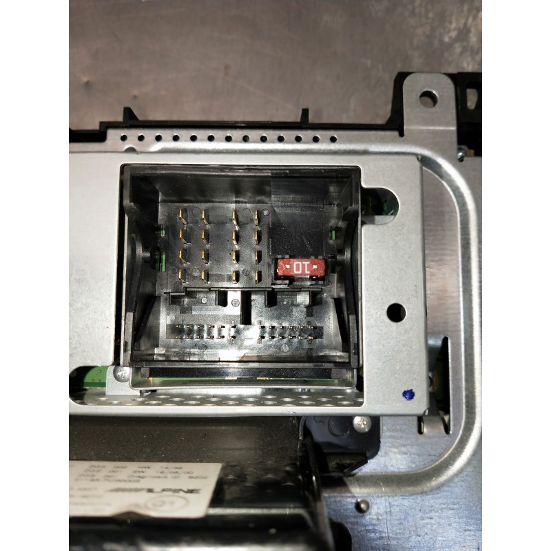 Recambio de sistema audio / radio cd para mercedes sprinterii caja cerrada (desde 01.06) referencia OEM IAM A9069000004 A9069016