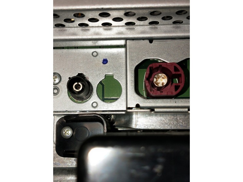 Recambio de sistema audio / radio cd para mercedes sprinterii caja cerrada (desde 01.06) referencia OEM IAM A9069000004 A9069016