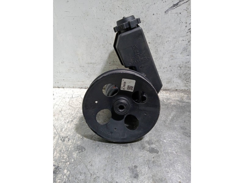 Recambio de bomba direccion para opel vectra b berlina referencia OEM IAM 90495957  