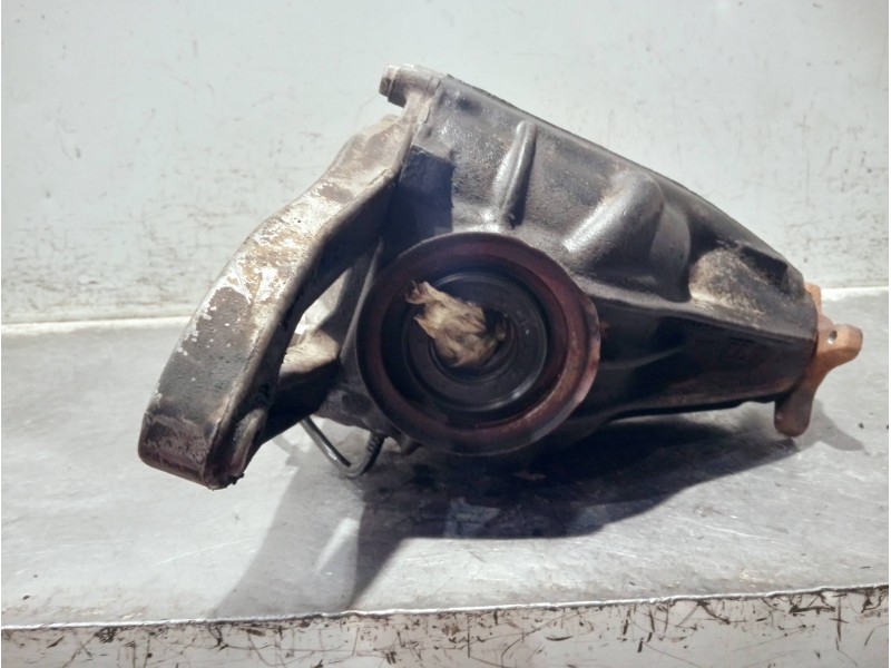Recambio de diferencial trasero para mercedes vito kasten (639) referencia OEM IAM A6393510208  