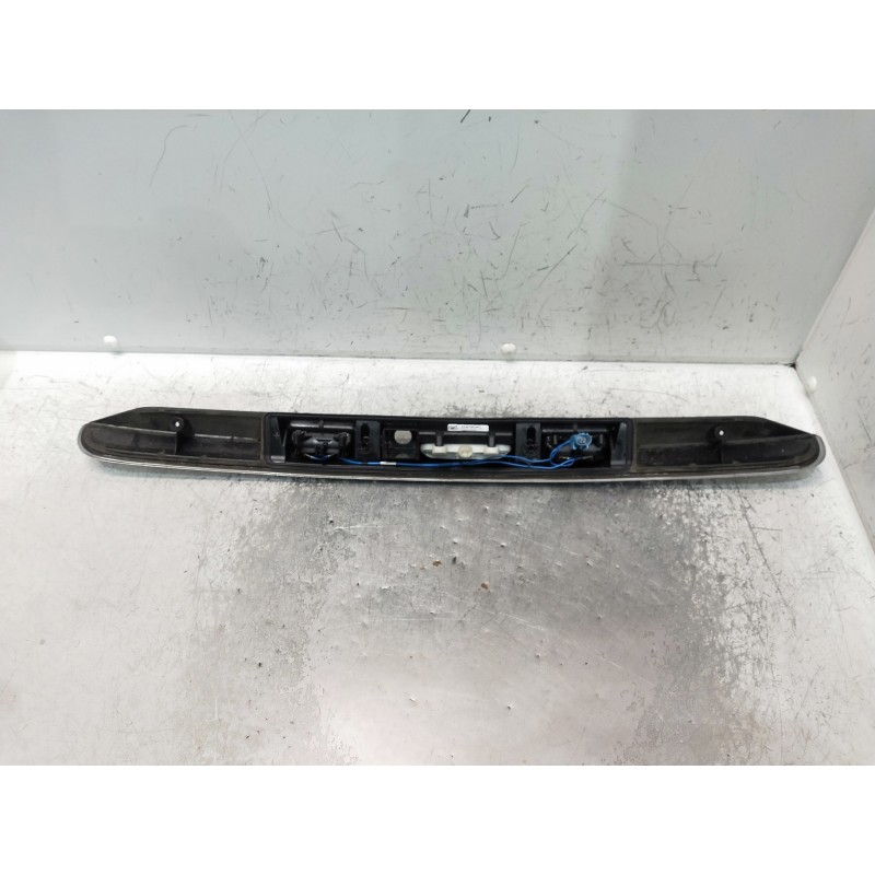 Recambio de maneta exterior porton para mercedes clase b (w246) referencia OEM IAM A2467401601  LUZ MATRICULA