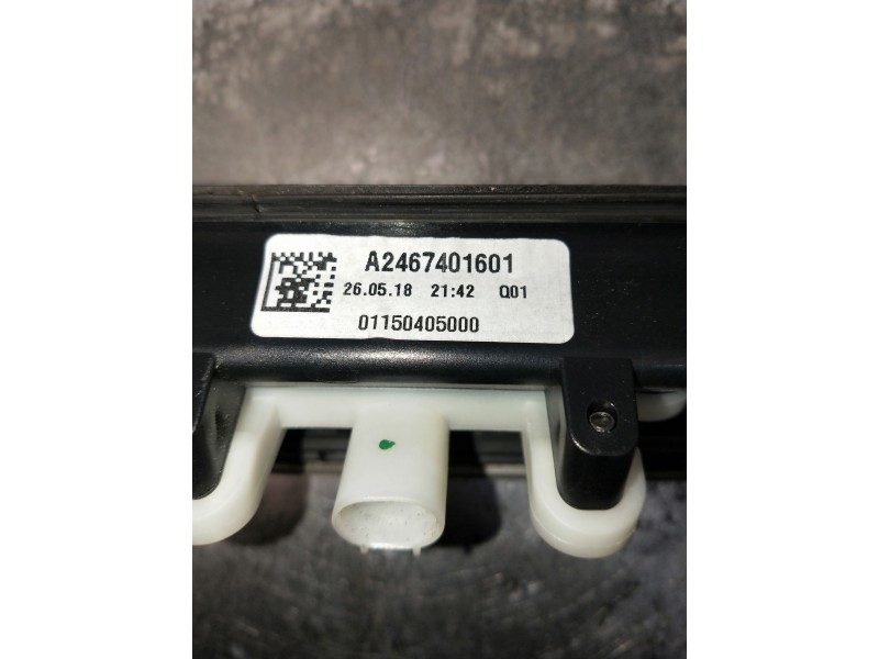 Recambio de maneta exterior porton para mercedes clase b (w246) referencia OEM IAM A2467401601  LUZ MATRICULA