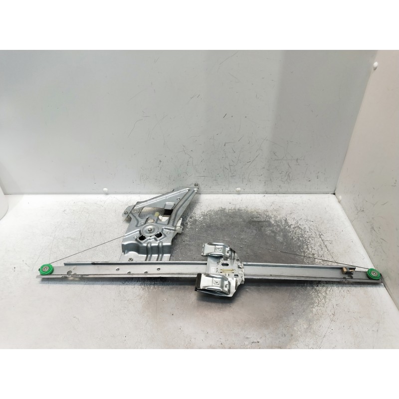 Recambio de motor elevalunas delantero derecho para mercedes sprinterii caja cerrada (desde 01.06) referencia OEM IAM A906720014 Recambio de motor elevalunas delantero derecho para mercedes sprinterii caja cerrada (desde 01.06) referencia OEM IAM A906720014