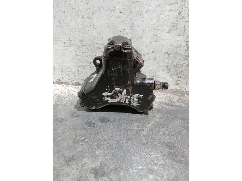 Recambio de bomba inyeccion para opel corsa c referencia OEM IAM 0445010092 55185549 BOSCH