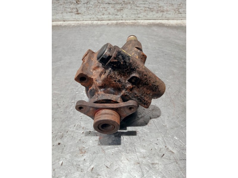 Recambio de bomba direccion para renault clio ii fase i (b/cbo) referencia OEM IAM 7700840105 26043475RG 