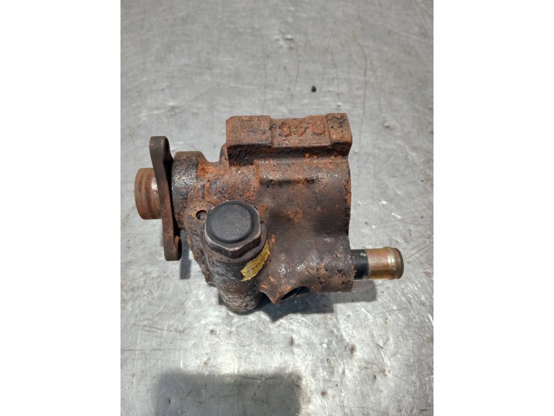 Recambio de bomba direccion para renault clio ii fase i (b/cbo) referencia OEM IAM 7700840105 26043475RG 