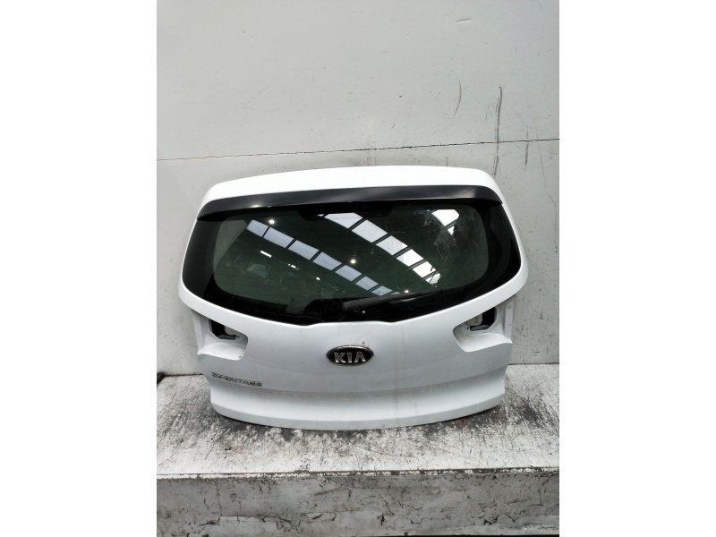 Recambio de porton trasero para kia sportage referencia OEM IAM   5P